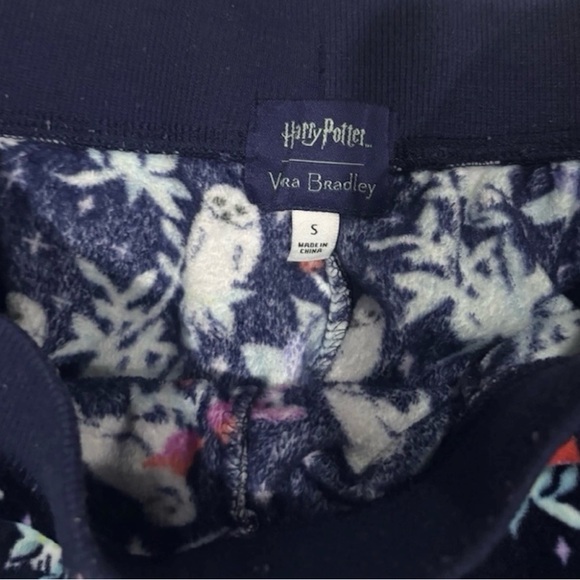 Vera Bradley Pajama Harry Potter  Set - Navy with Owl and Floral Design - Picture 3 of 3